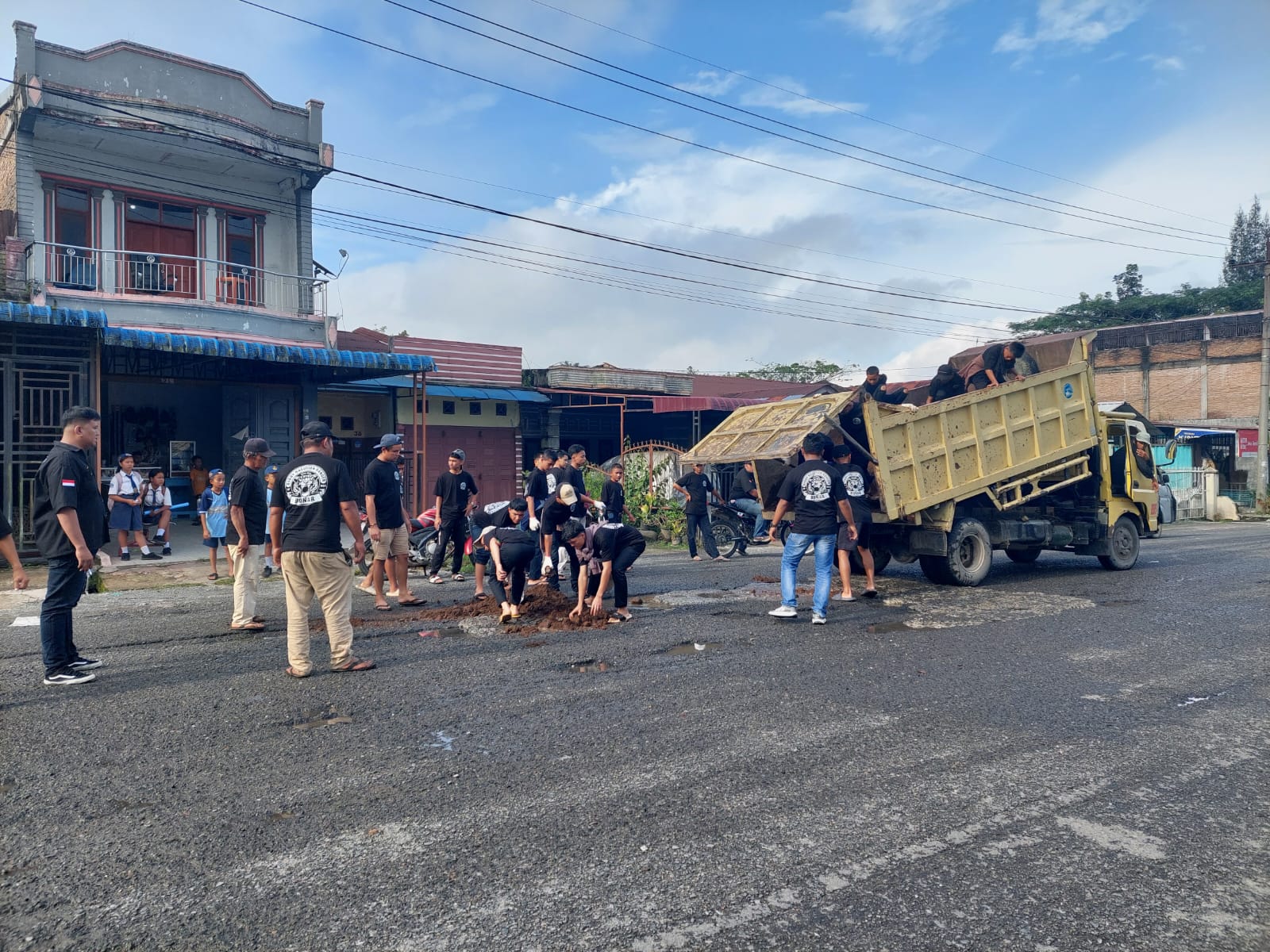 BONAR Sumut Lakukan Perbaikan Jalan di Simalungun, Bantu Akses Warga dan Ekonomi Lokal